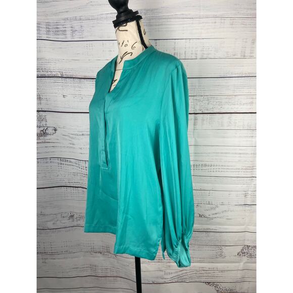 Chicos 1 Blouse Womens M Blue Long Bishop Sleeves Relaxed Fit V Neck Lightweight - Picture 5 of 10